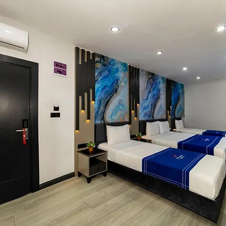 The Great Airport Hotel & Restaurant-2